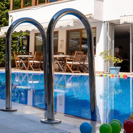 Cunda Giritlioglu Otel Adult Only Ayvalı Kültér fotó
