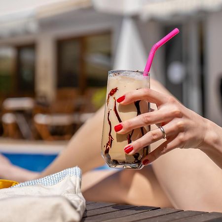 Cunda Giritlioglu Otel Adult Only Ayvalı Kültér fotó