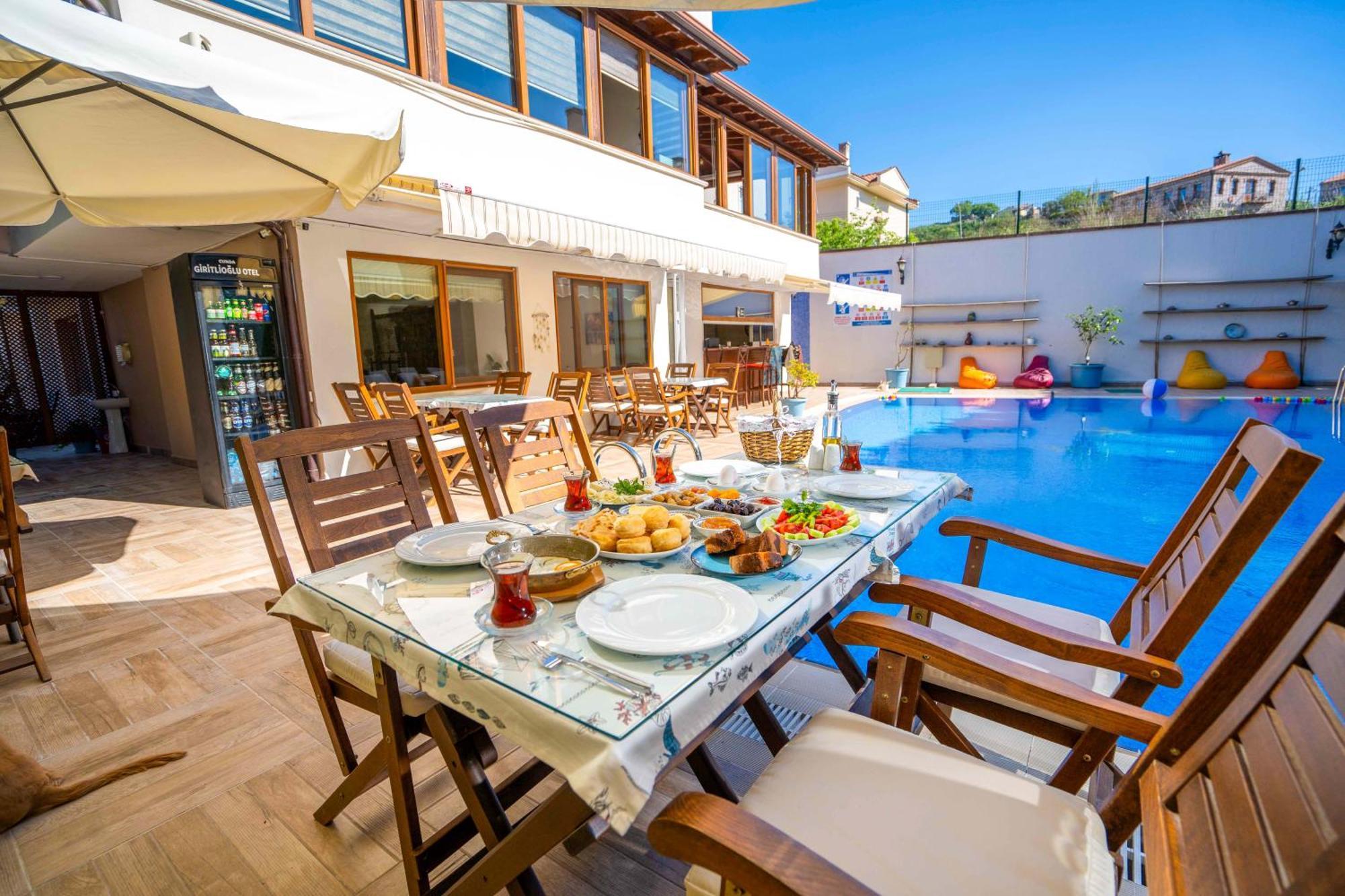 Cunda Giritlioglu Otel Adult Only Ayvalı Kültér fotó