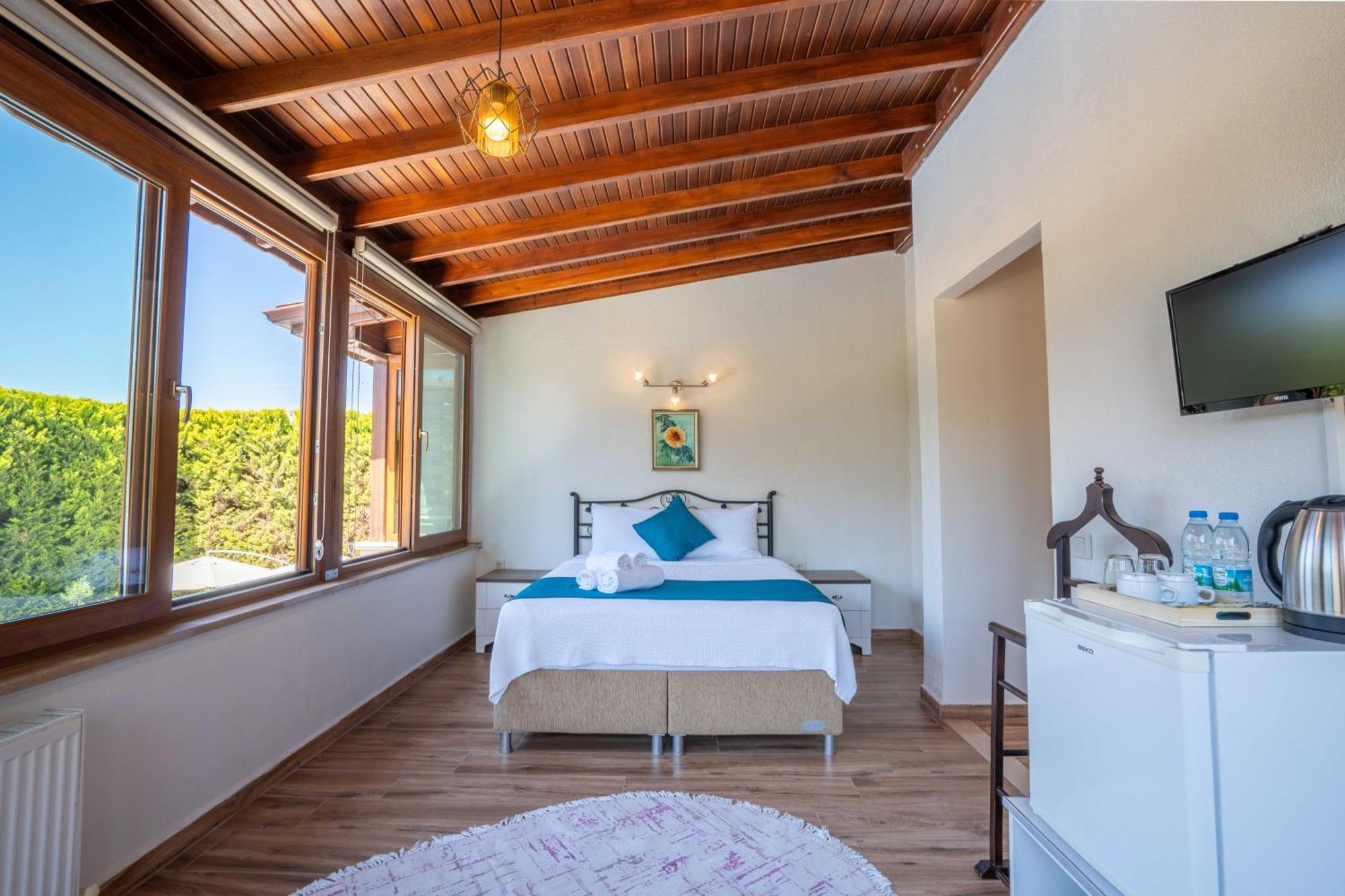 Cunda Giritlioglu Otel Adult Only Ayvalı Kültér fotó
