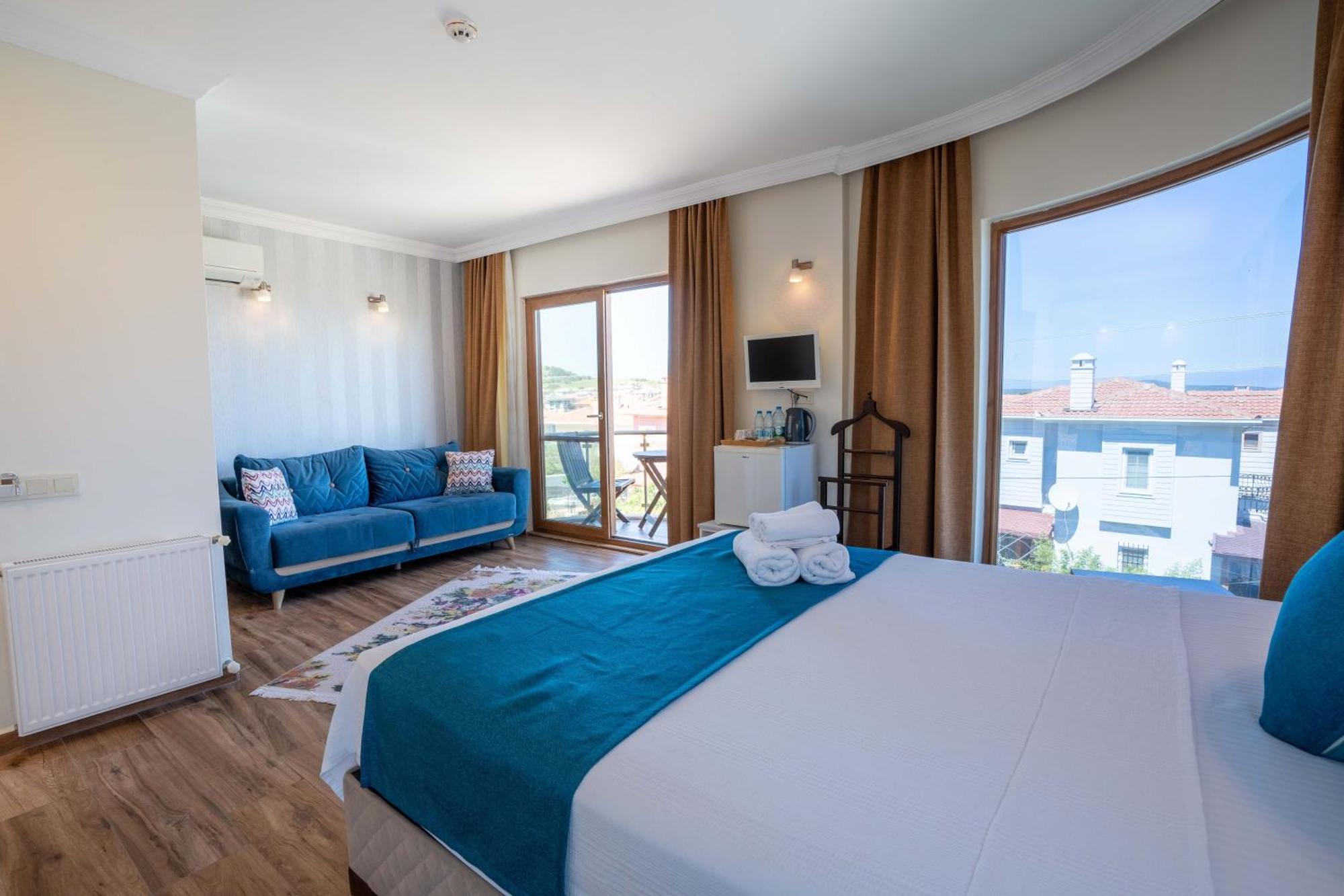 Cunda Giritlioglu Otel Adult Only Ayvalı Kültér fotó